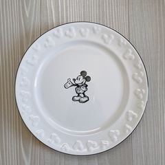 ミッキーマウス　20cm白皿 食器