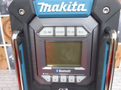 マキタ　makita　MR300　充電ラジオ　中古美品　ACアダプタ付き　本体のみ　10.8/14.4/18V　【ハンズクラフト宜野湾店】