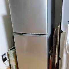 【受渡確定済み】2ドア冷蔵庫　AQUA  AQR-141A