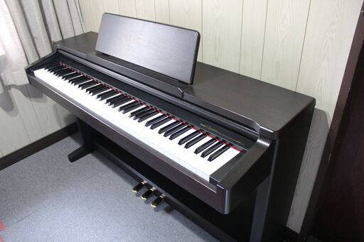 ②YAMAHA Clavinova CLP-133 配送料無料(30km圏内)