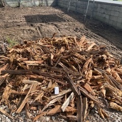 木片　ウッドチップ　薪　堆肥　ガーデニング