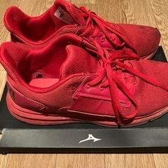 【ワンコイン】 PUMAのスニーカー