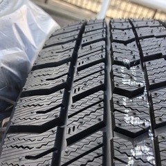 【新品未使用】GOODYEAR ICE NAVI8 185/55R16 スタッドレス４本セット