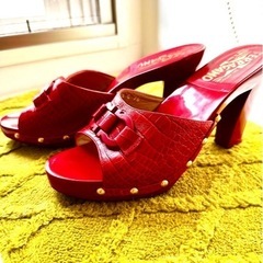 美品　フェラガモ　ミュール