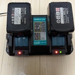取引中マキタ互換バッテリー18V ２個　充電器セット