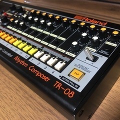 Roland  TR-08  +  専用デッキセーバー