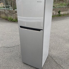 💁‍♀️☘️大阪市から阪南市まで配達設置無料💁‍♀ハイセンス冷蔵庫227L🍀保証有り
