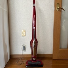 Electrolux 掃除機 赤 ジャンク品