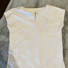 服/ファッション 白Tシャツ