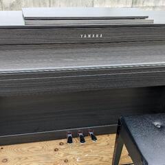 🏯岡山〜兵庫〜大阪〜鳥取市〜京都南部まで配達無料！ YAMAHA 電子ピアノ CLP-645 17年製ほぼ新品Level人気色YAMAHAの木製鍵盤 ⑯
ジモティーーが一番安い！ジモティーが一番安い！ 