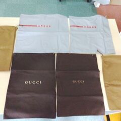 GUCCI　PRADAのシューズバック