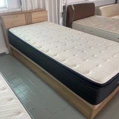 家具 ベッド シングルベッド　マットレス付き