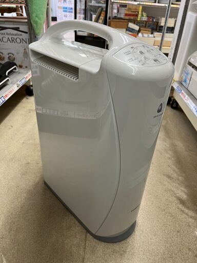高年式衣類乾燥除湿器 CORONA コロナCD-S6322 2022年式2191