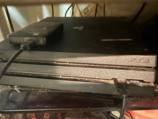 取りに来てくれる人限定　PS 4pro➕外付けHDD3T