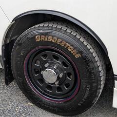 商談中　キャラバンNV350装着　デイトナブラックホイール　スタッドレスセット　車のパーツ 外装、車外用品