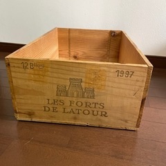 ワインの木箱①