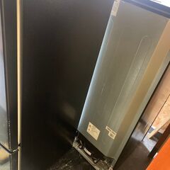 ☆中古￥18,800！TOSHIBA 153㍑2ドア冷蔵庫 家電 2022年製 GR-T15BS(K)