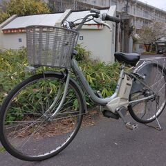 ブリジストン　２６インチの電動自転車です。内装３段ギア付です。