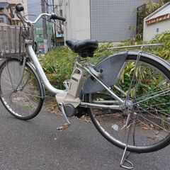 ブリジストン　２６インチの電動自転車です。内装３段ギア付です。