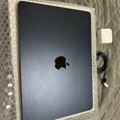 特価】M2MacBook Air 13インチ ミッドナイト