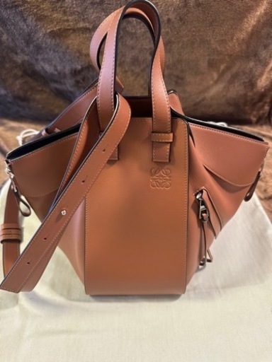 LOEWE ハンドバック3WAY   タンカラー　 【美品】