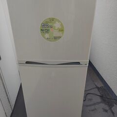 冷蔵庫　138l　2016年製　アビテラックス