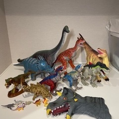 恐竜おもちゃ