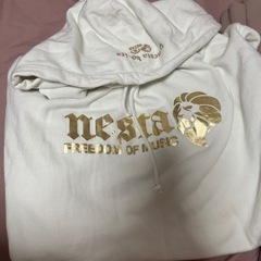 Nesta トレーナー　XL