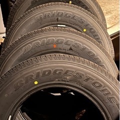 ☆バリ溝・2022年製スタッドレス☆ VEX 15インチ 5.5J PCD100 4穴 ET43 