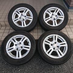 ヴィッツ、アクア等 175/15 R14