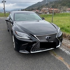 LS500h売ります。