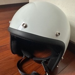 【新品未使用半額】【値下げ】ジェットヘルメット　ホワイト