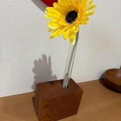 近藤工芸の一輪挿し