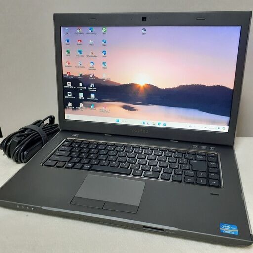 【お取引中です】DELL　vostro15　15インチ　i5　8GB　SSD（256）　カメラ　Wi-Fi　Bluetooth　マルチ　Office2021　Windows11