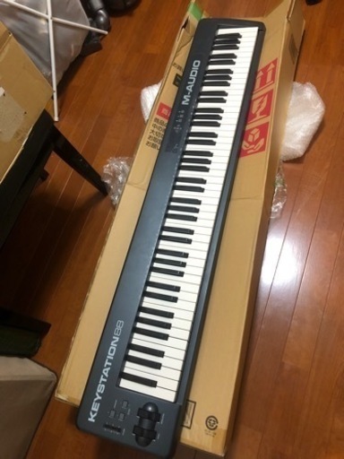 M-Audio 88鍵 ペダル、コード類付き