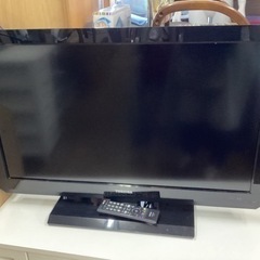 万代店　TOSHIBA32インチテレビ