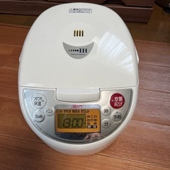 タイガー炊飯器　5.5合炊きJKD-R