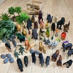 41体　おもちゃ　恐竜　動物　 フィギュア　その他おまけ付きセット‼️