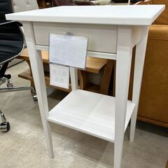 💛人気のイケア💙サイドテーブル IKEA💛HEMNES ホワイト...