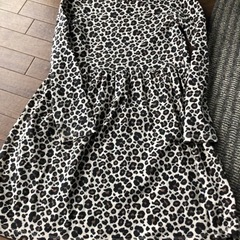 H&M      女児ワンピ(購入者様決定