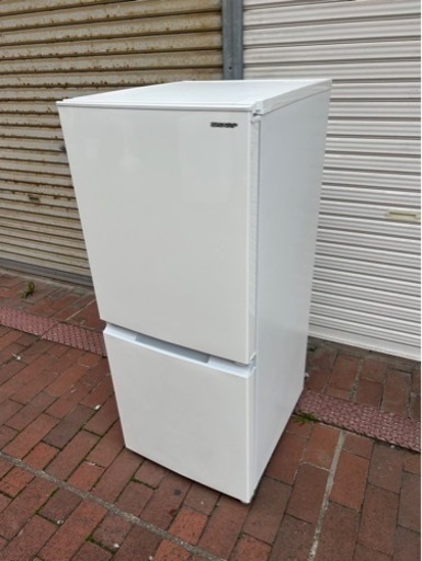 シャープ　2022年式　家電 キッチン家電 冷蔵庫  SJ-15E9-W つけかえどっちもドア 2ドア 冷凍冷蔵庫 ホワイト キッチン