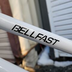 【北見市発】BELLFAST 自転車 GC9J17928 6段変速 27インチ 白 (E2653sht)