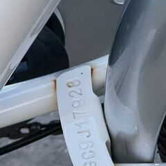 【北見市発】BELLFAST 自転車 GC9J17928 6段変速 27インチ 白 (E2653sht)