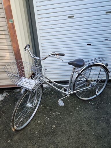 【北見市発】DAIA 自転車 A19AJ29566 6段変速 27インチ シルバー (E2654sht)