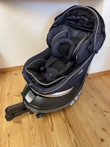 Combi ISOFIX 回転式チャイルドシート