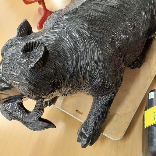 U1071】熊の飾り置物