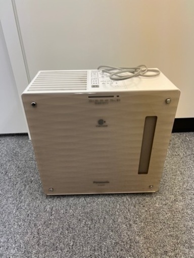 ナノイー　Panasonic  加湿器