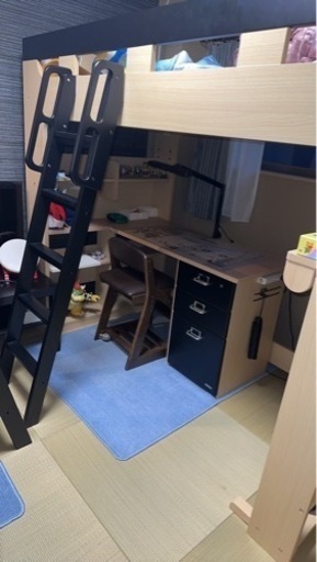 家具　ベット　机　２段ベット