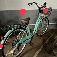 自転車 クロスバイク美品ほぼ新品