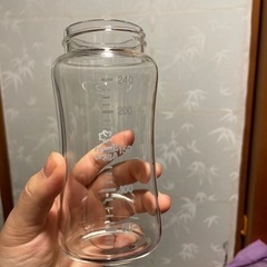 ガラス哺乳瓶　